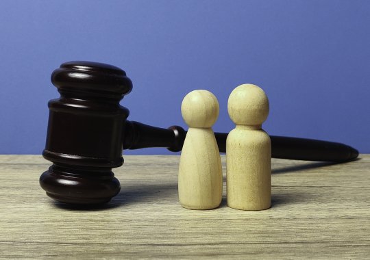 Asunnon myynti avoliitossa: rekisteröimättömän kumppanuuden osapuolet oikeuksista, vaaroista ja oikeudellisista kiistoista