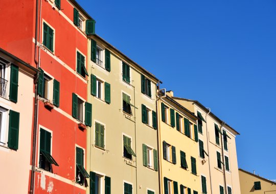 Kerrostalojen luokittelu Italiassa: Asunto-osakeyhtiöistä pilvenpiirtäjiin