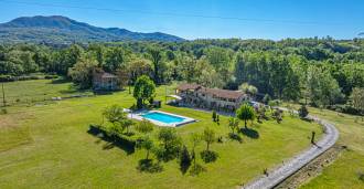 Myytävänä kartano Villafranca-in-Lunigiana